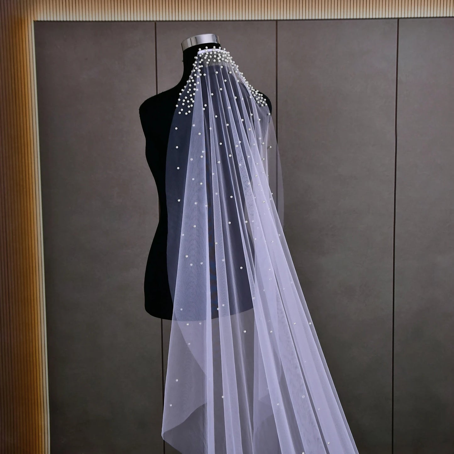 Modern Scattered Pearl Veil | Fingertip, Chapel & Cathedral Lengths