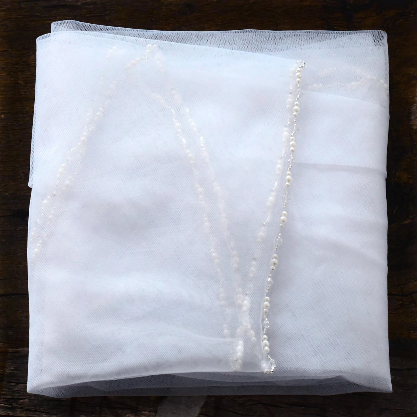The "Audrey" Scattered Pearl Veil