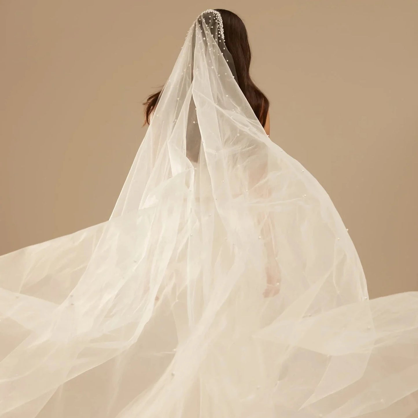 Modern Scattered Pearl Veil | Fingertip, Chapel & Cathedral Lengths