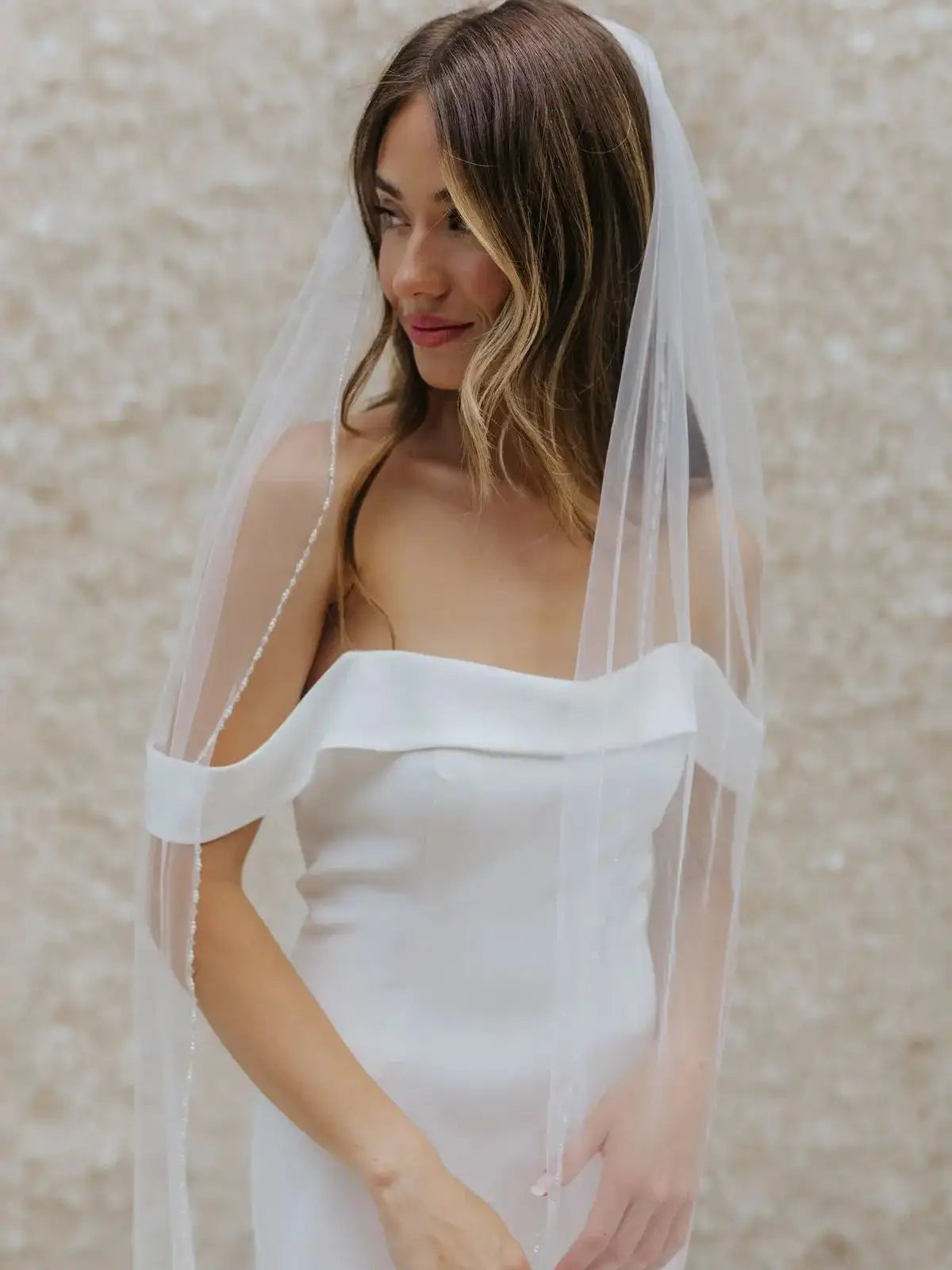 The "Audrey" Scattered Pearl Veil