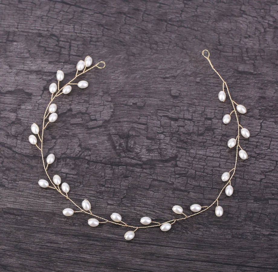 Romantic Pearl & Leaf Bridal Hair Vine | Versatile Wedding Headpiece
