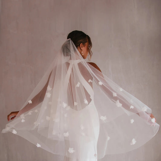 Whimsical 3D Floral Two-Tier Fingertip Veil