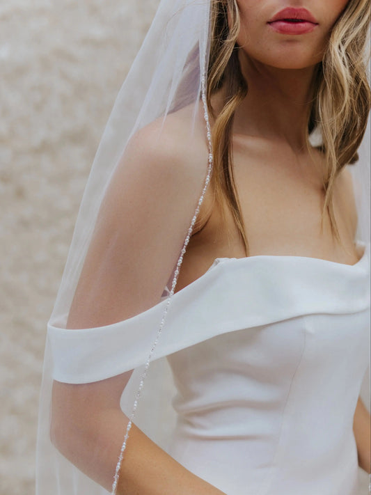 The "Audrey" Scattered Pearl Veil