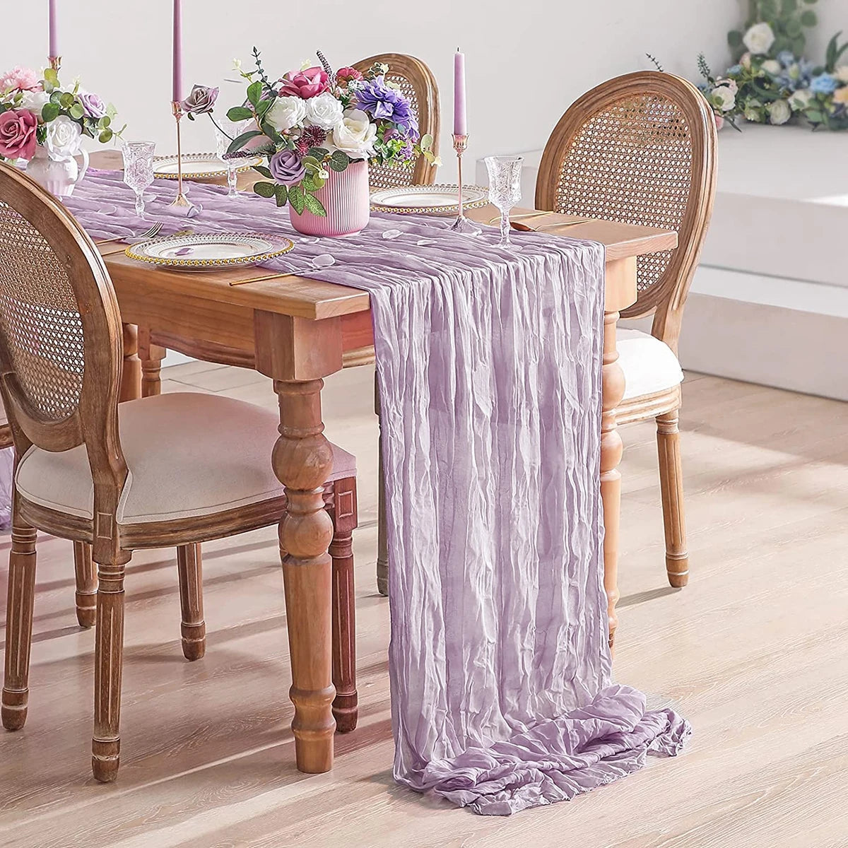 Romantic Gauze Table Runner